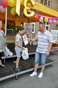 Image203